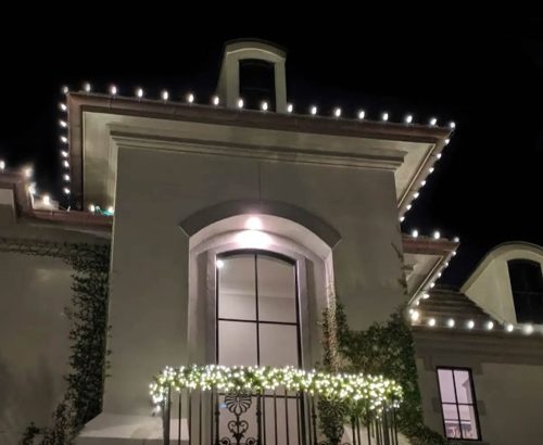 tulsa-christmas-light-installation-greenery-lights-8